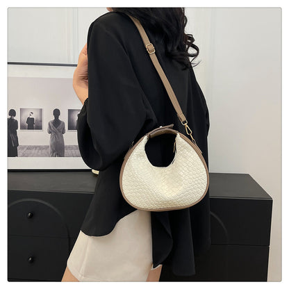 Luna Hobo - Cream Woven Shoulder Bag with Gold Lock