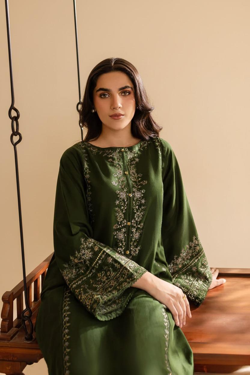 Emerald Heritage - Forest Green Embroidered 2-Piece Set