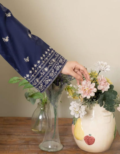 Midnight Azure - Navy Blue Embroidered 2-Piece Kurta Set